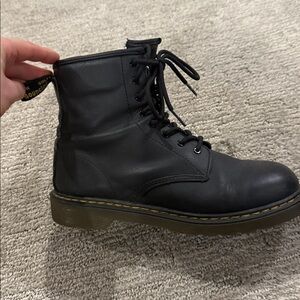 Dr. Martens Black
